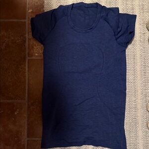 lululemon athletica Navy Blue Short Sleeve Tee